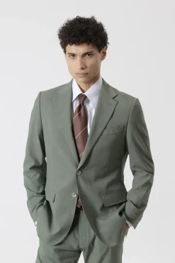 Traje fil a fil