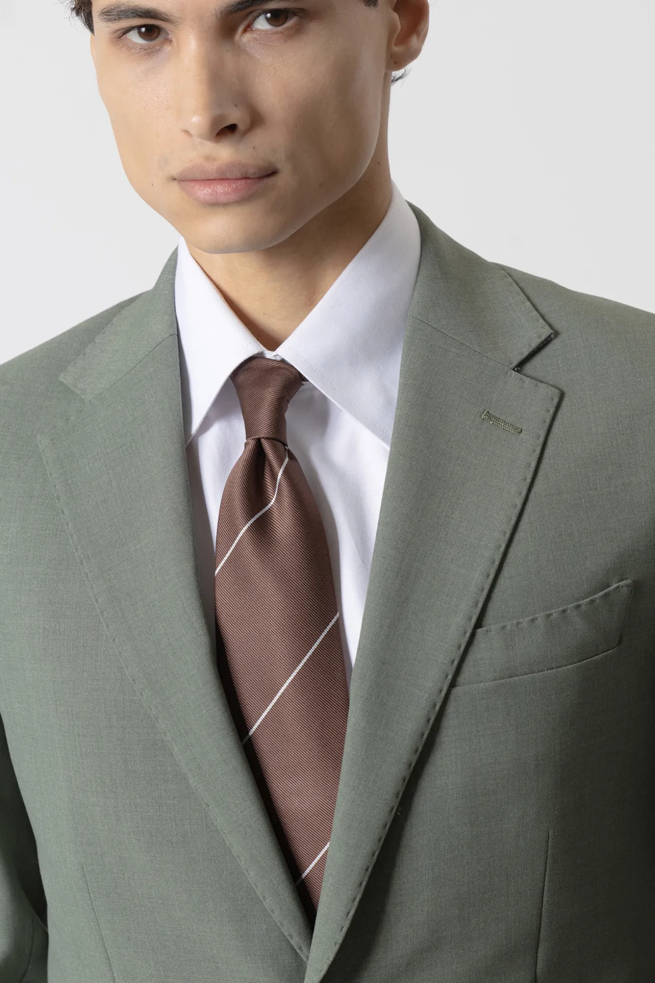 Traje fil a fil