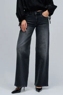 Vaqueros low rise wide