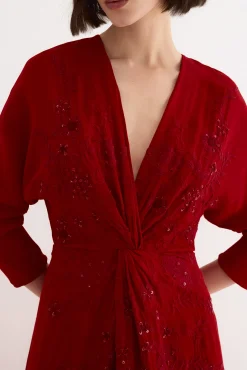 Vestido bordado