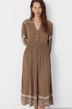 Vestido bordados