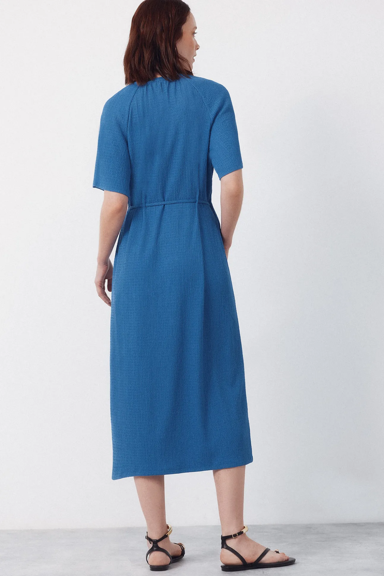 Vestido cinturón estructura