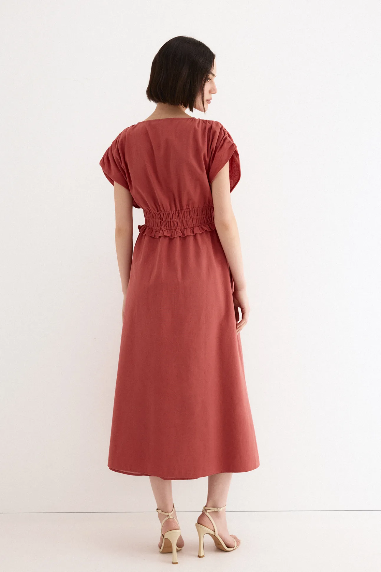 Vestido con bordados