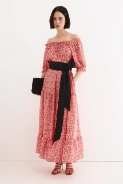 Vestido con lazada contraste