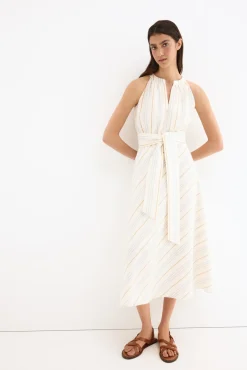 Vestido escote tipo halter sin mangas