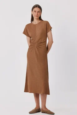 Vestido frunce