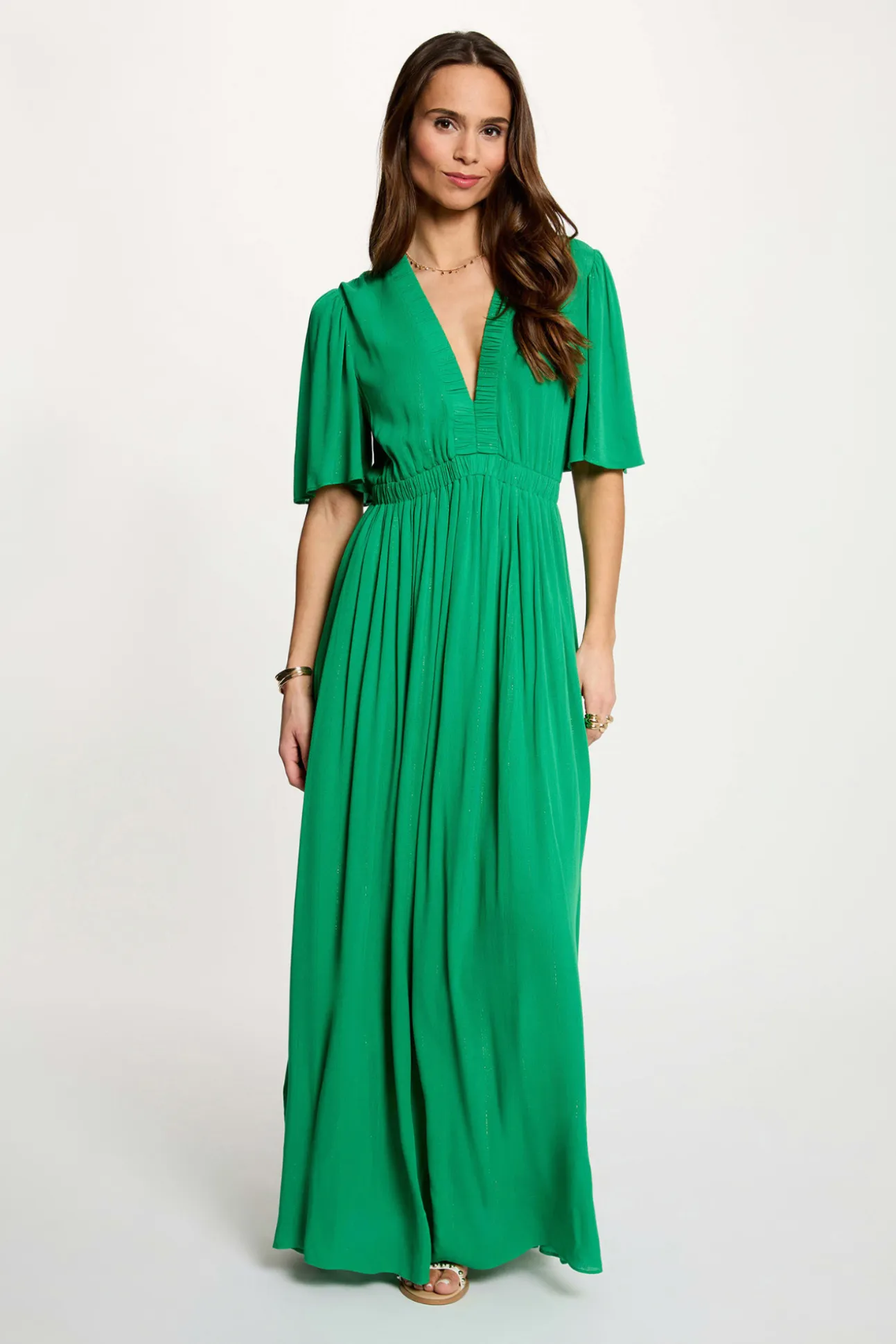 Vestido largo con cuello en V