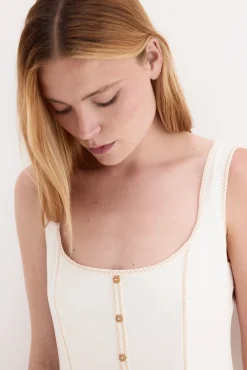 Vestido sin mangas detalle botones