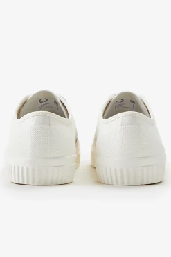 Zapatilla Hughes-low lona