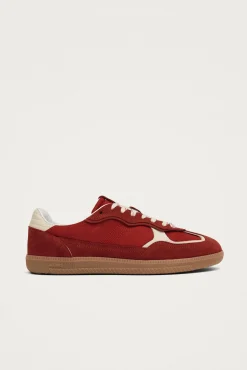 Zapatillas de piel Tb.490